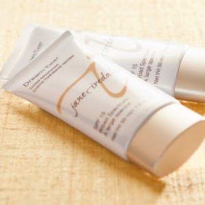 make up, jane iredale, dream tint at La Bella Beauty salon, Gloucester