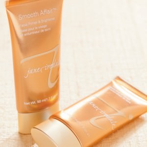 make up, pure pressed, jane iredale at Fringe Benefits Hair & La Bella Beauty Salon in Gloucester