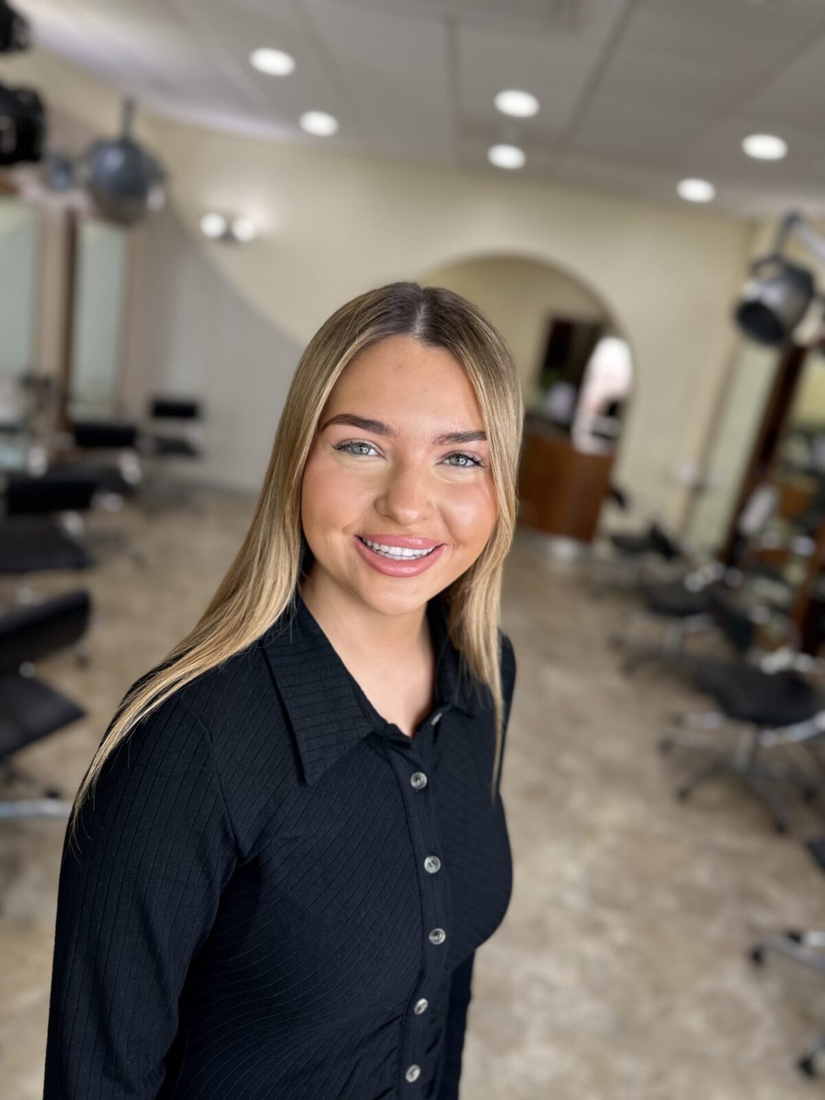 Mia Fringe Benefits & La Bella Beauty Salon Gloucester