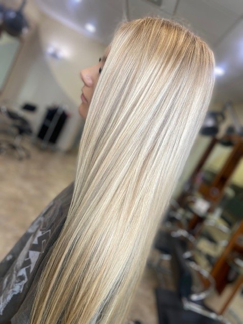 blonde highlights for long hair gloucester